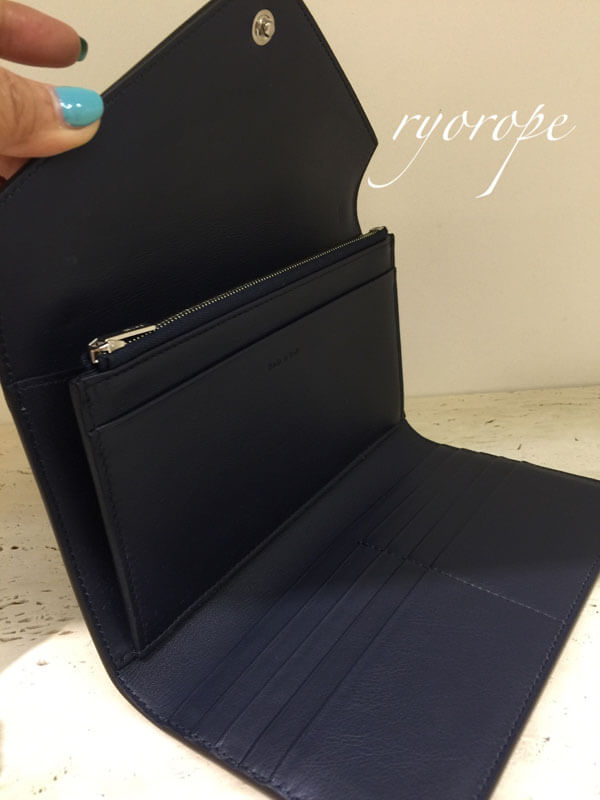 2017SS NEW セリーヌ POCKET TRIFOLDED セリーヌ コピー 財布 105853AD4 Green Smoke